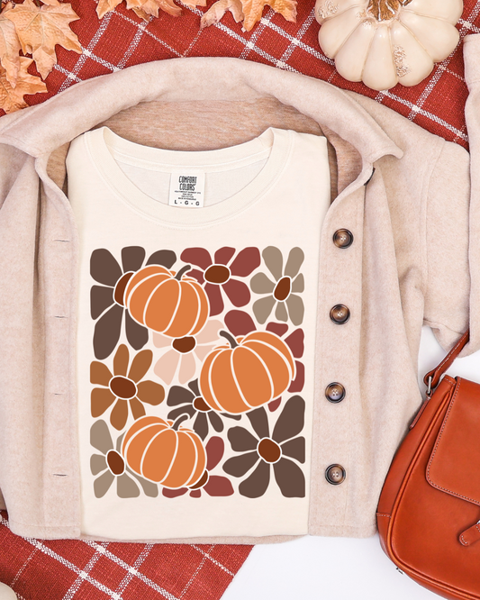 Pumpkin Patch Bloom Tee – Comfort Colors | Fall Floral Pumpkin Shirt